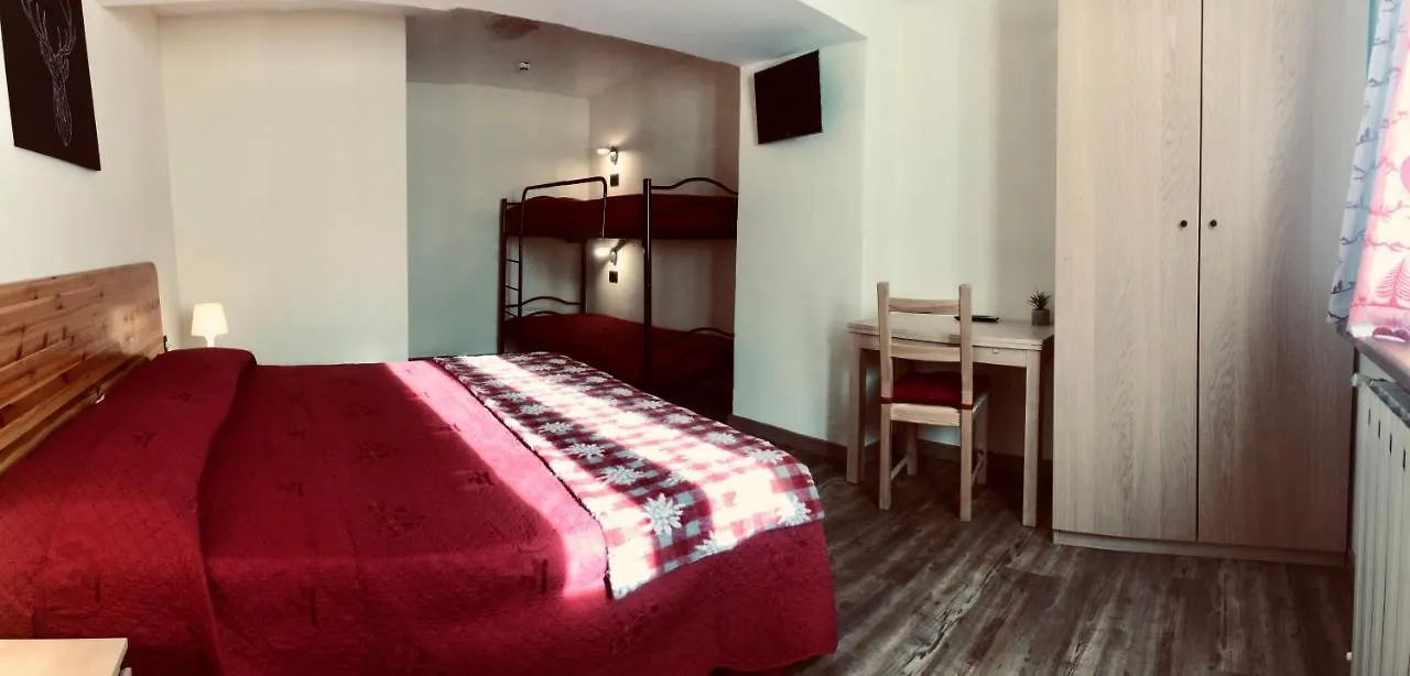 Hotel Piccolo Chalet Claviere 3*,  Italy