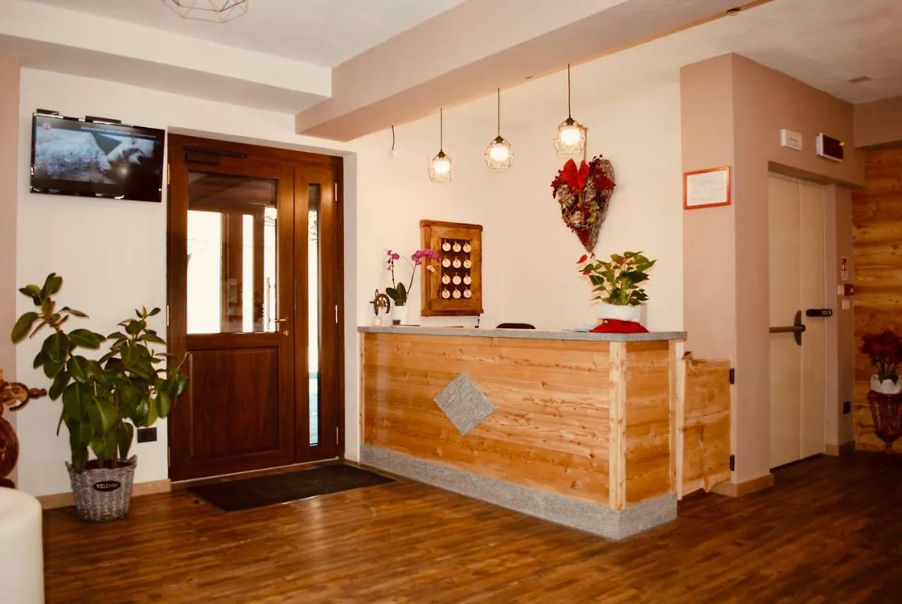 Hotel Piccolo Chalet Claviere